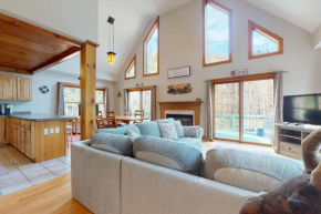 White Mountains Chalet by Mirror Lake North Woodstock